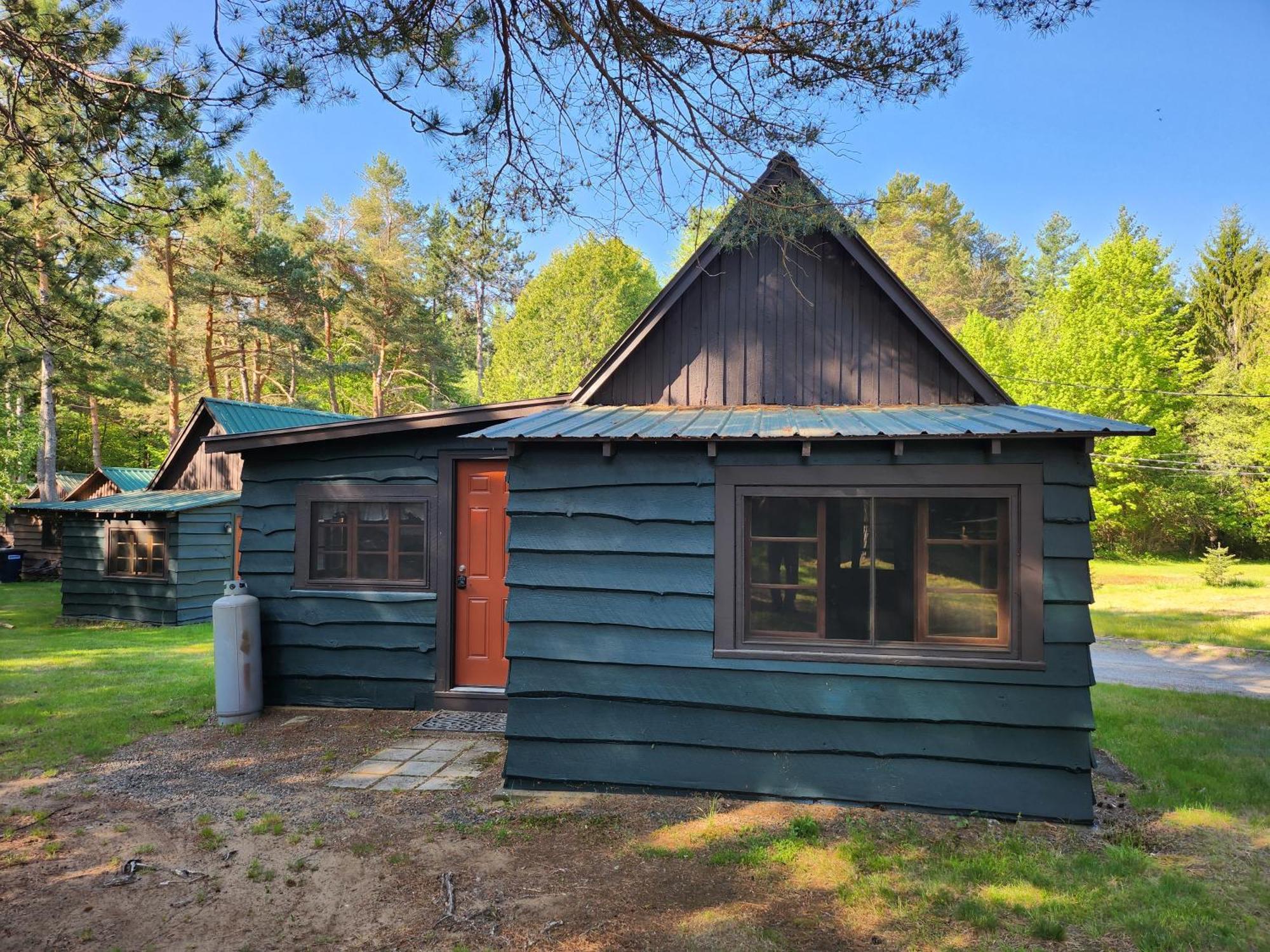 Moreno'S Adirondack Cabins Tasik Saranac Luaran gambar