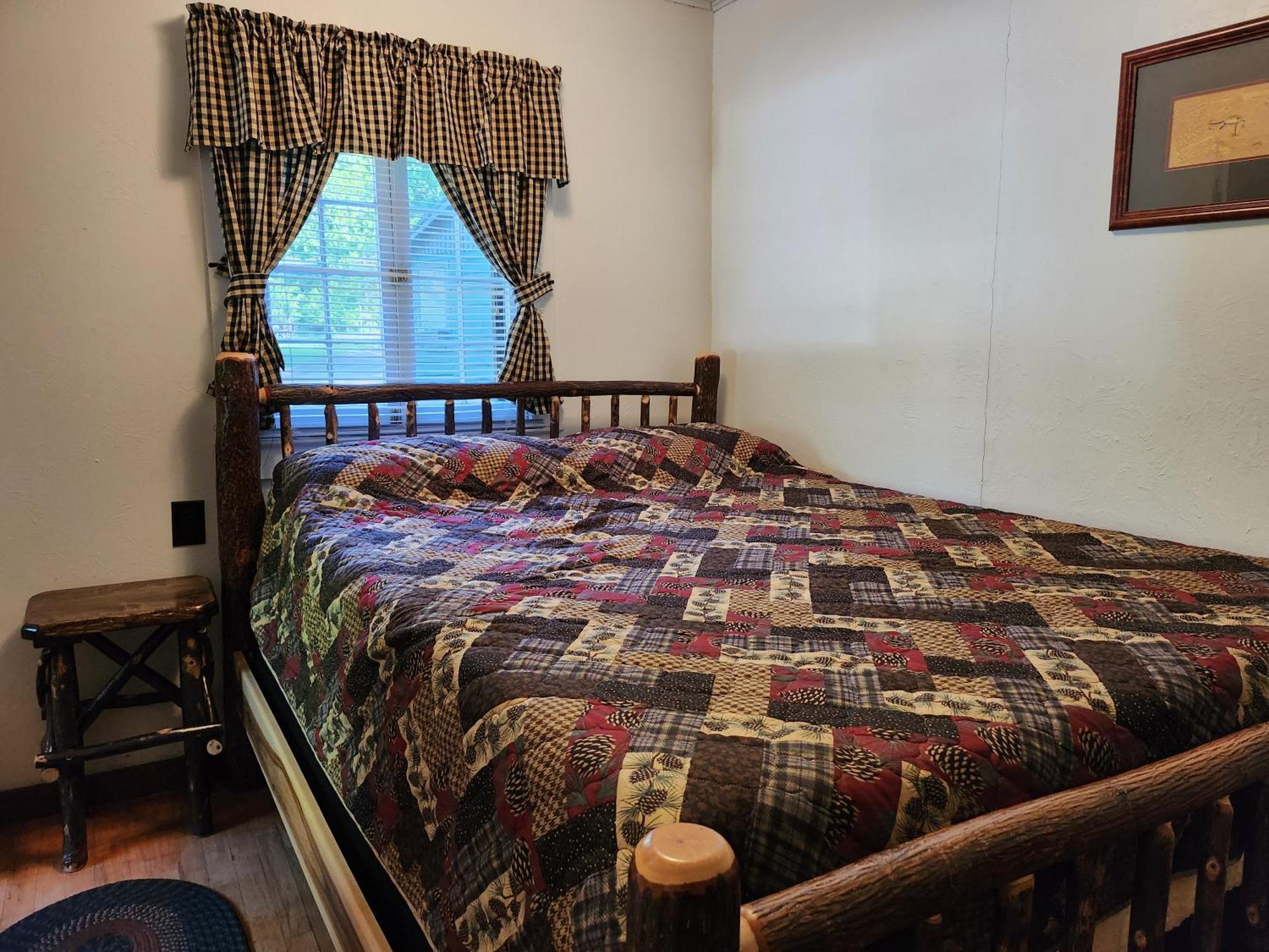 Moreno'S Adirondack Cabins Tasik Saranac Luaran gambar