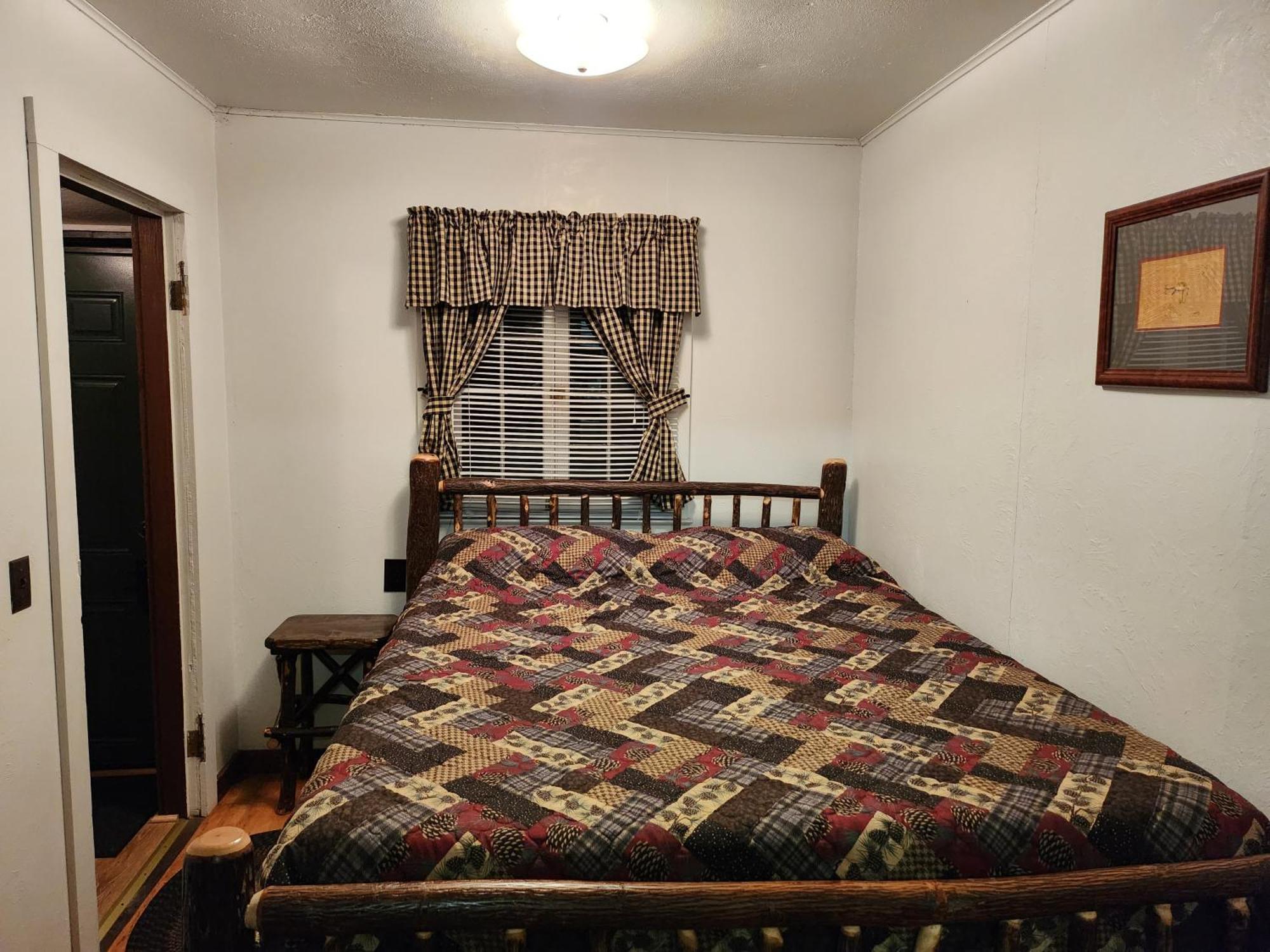 Moreno'S Adirondack Cabins Tasik Saranac Luaran gambar