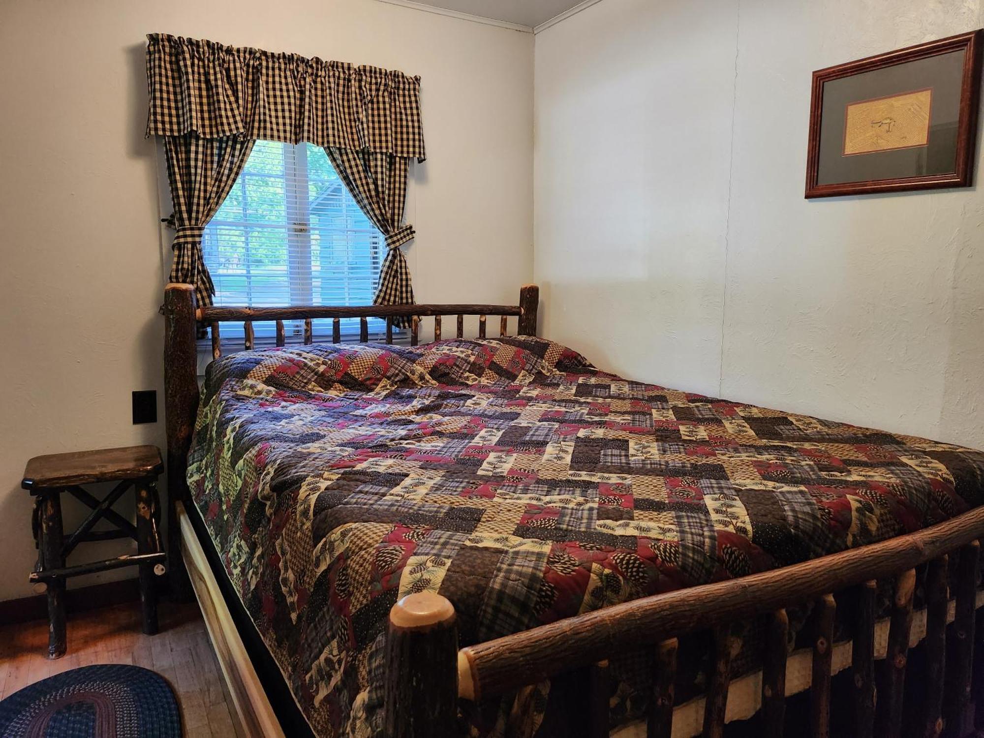 Moreno'S Adirondack Cabins Tasik Saranac Luaran gambar