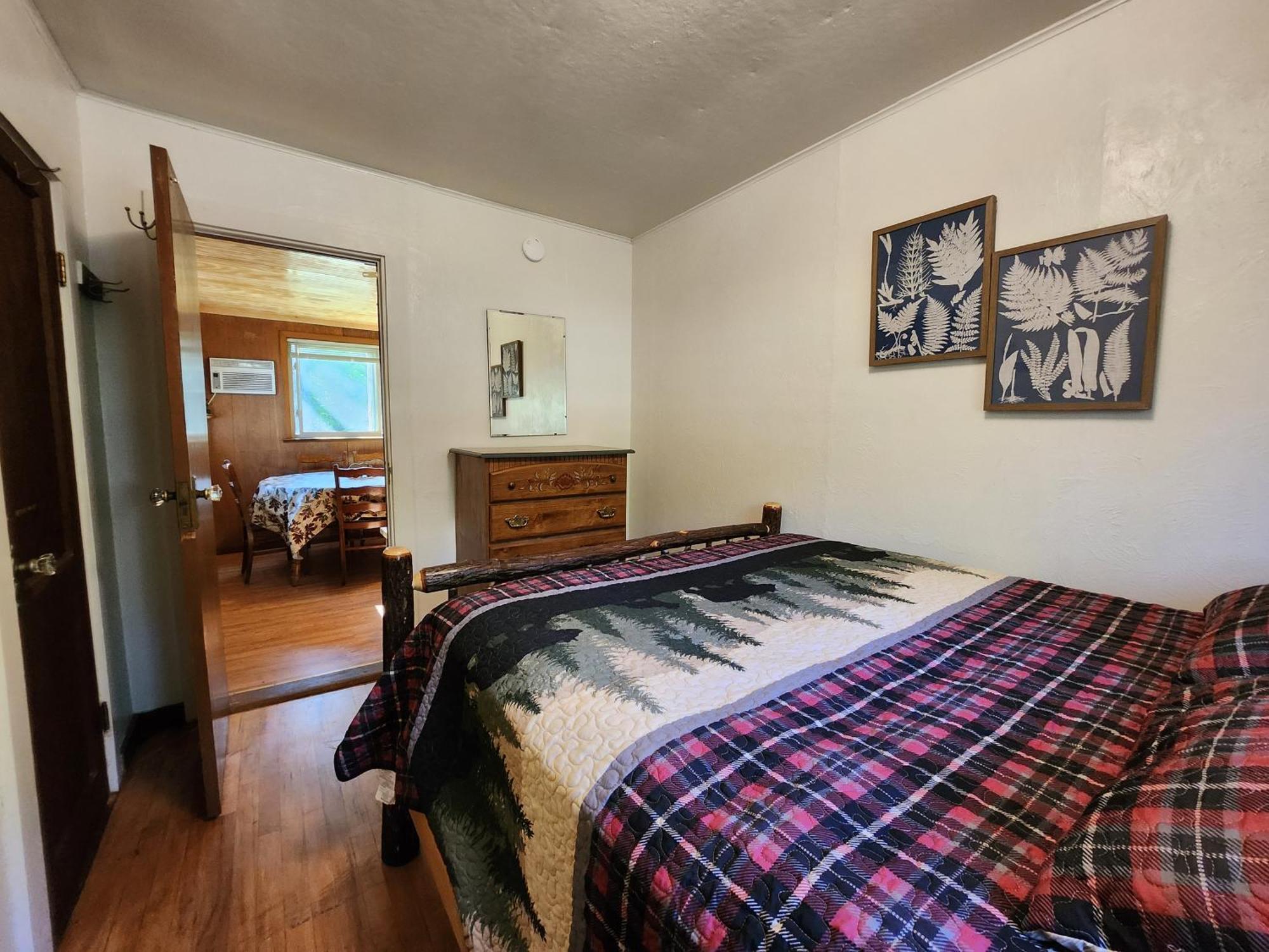 Moreno'S Adirondack Cabins Tasik Saranac Luaran gambar